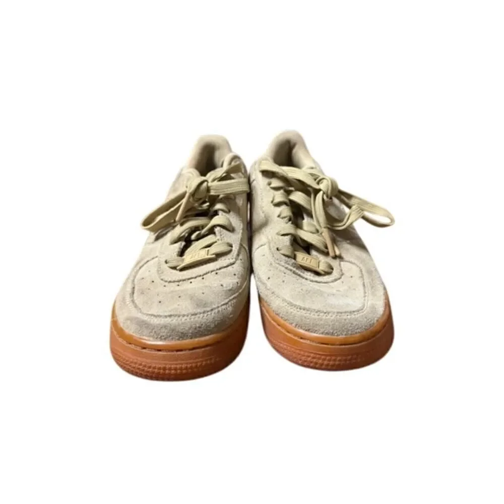 Nike Air Force 1 820438-205 Size Youth 5.5 Tan Suede